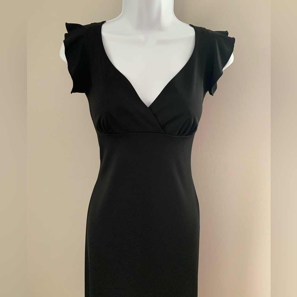 Hourglass Little Black Dress